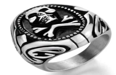 R195 Stainless Steel Poison Ivy Biker Ring